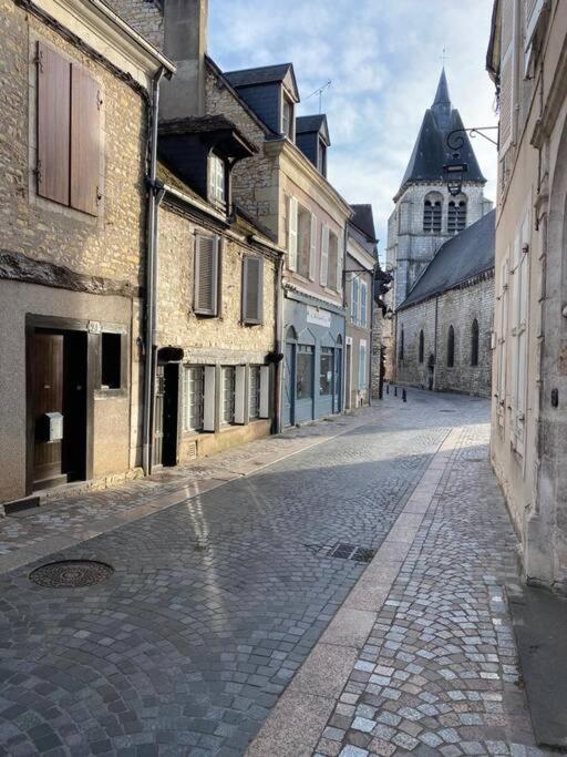 Le Petit Martial - Coeur De Ville,Refait A Neuf,Tout Equipe, Parking Châteauroux 外观 照片